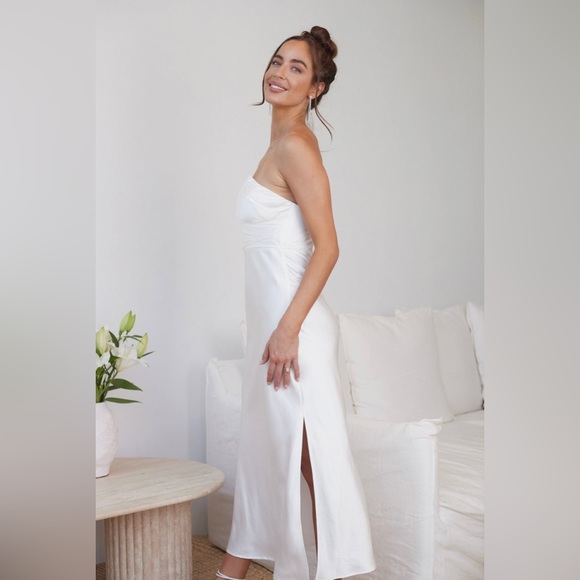 Esther & Co Giavanna Dress - Picture 3 of 9